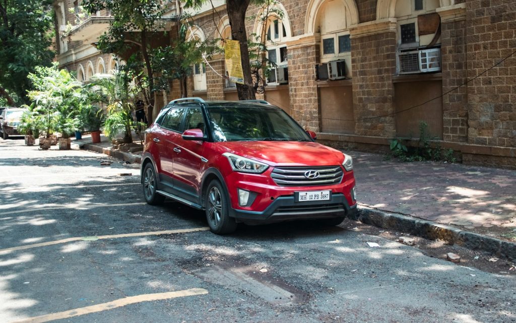Compact SUV (demo photo 1)