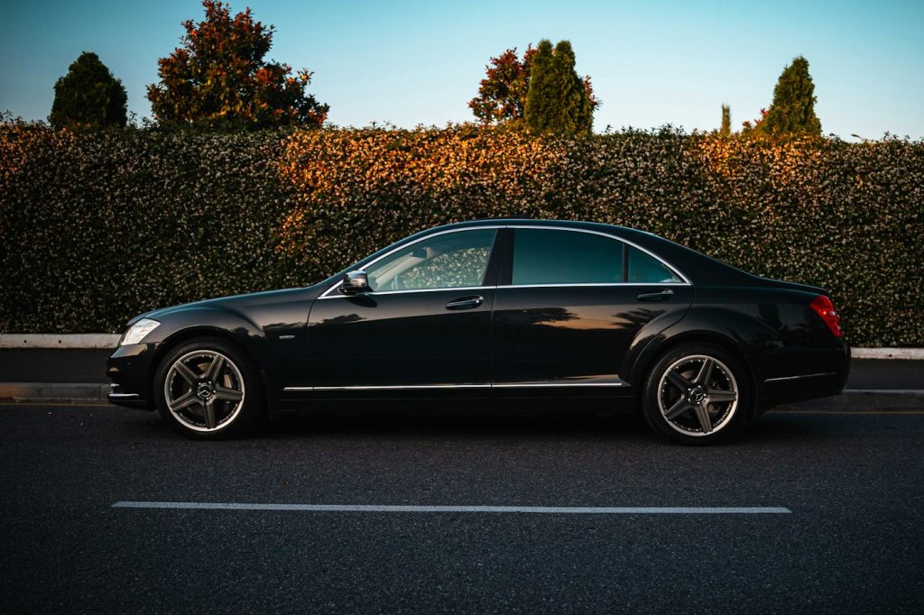 Executive Sedan (demo photo 1)