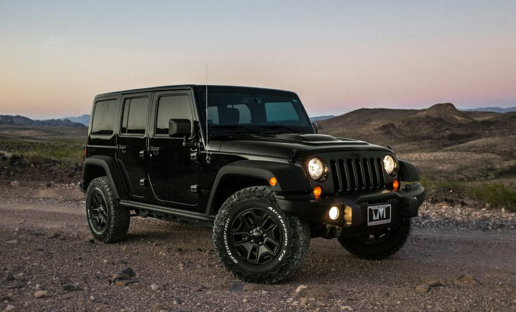 Off-Road SUV (demo photo 1)